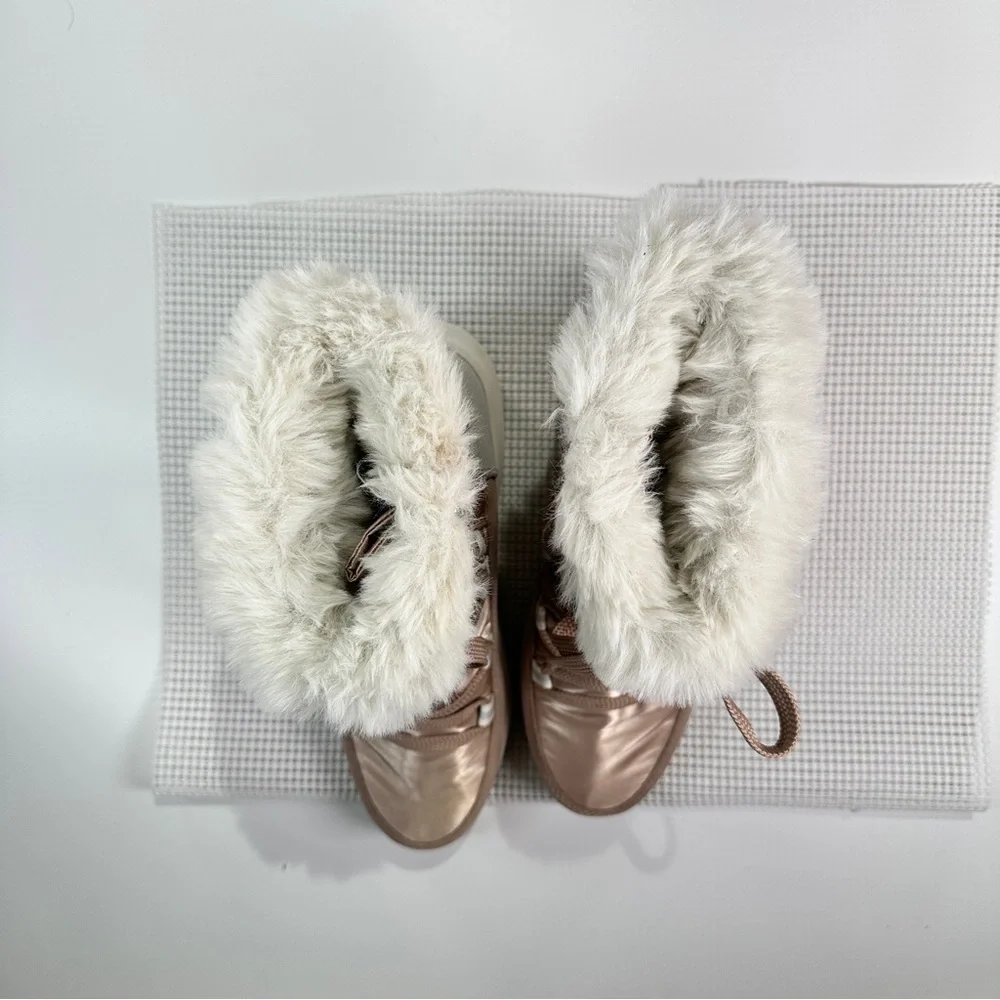 Spyder Women’s Après Ski Boots Faux Fur Lace Up Winter Pink 8.5